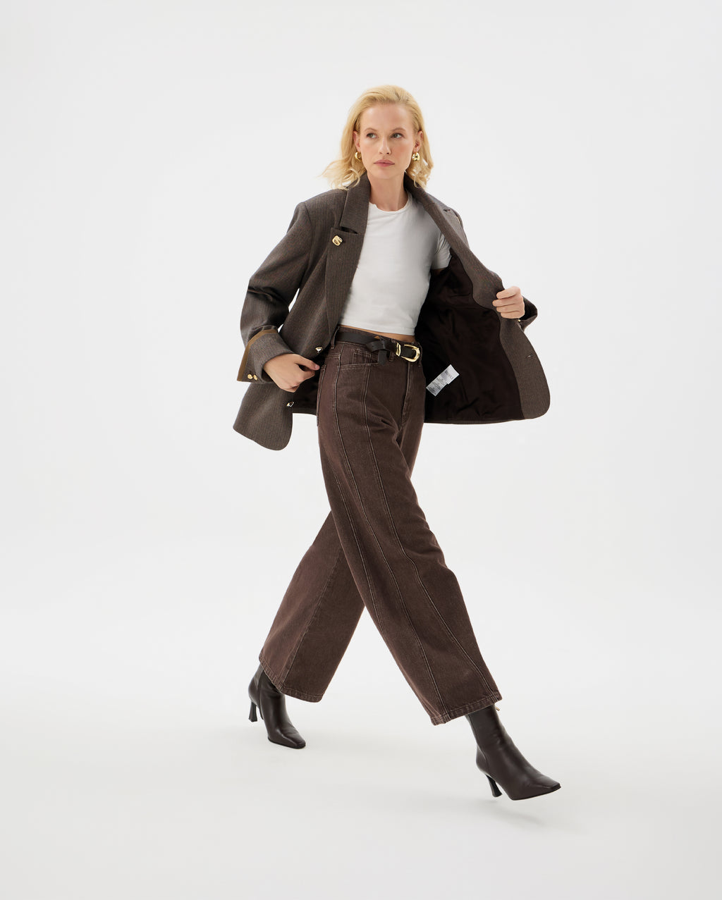 Brown Boyfriend Jeans