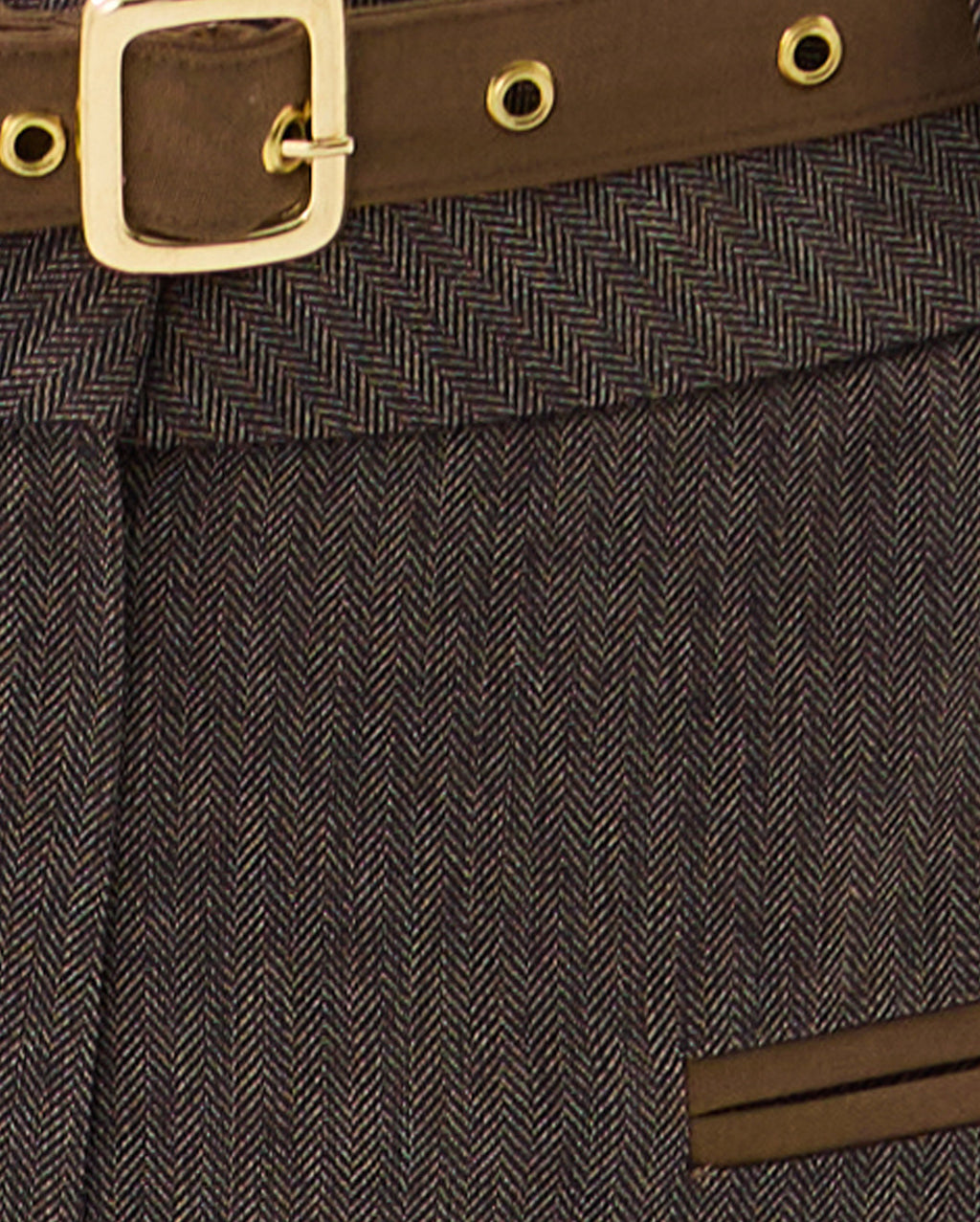 Le pantalon marron d'Ursula