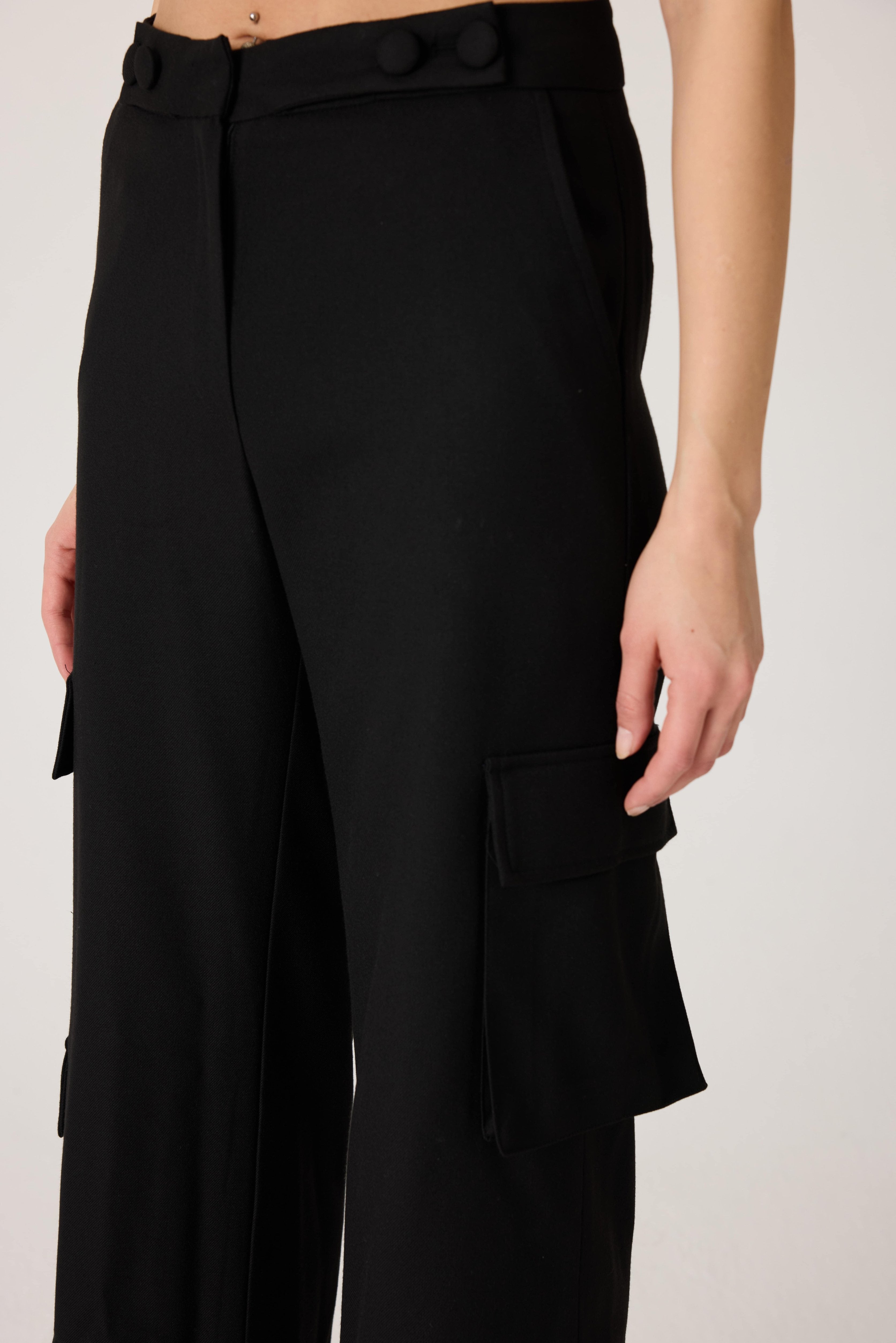 Pantaloni cargo Alissa